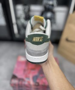 Nike SB Dunk Low x Otomo Katsuhiro “Steamboy OST” Smoke Green Gold - Like Auth nike sb dunk otomo katsuhiro grey green gold 20