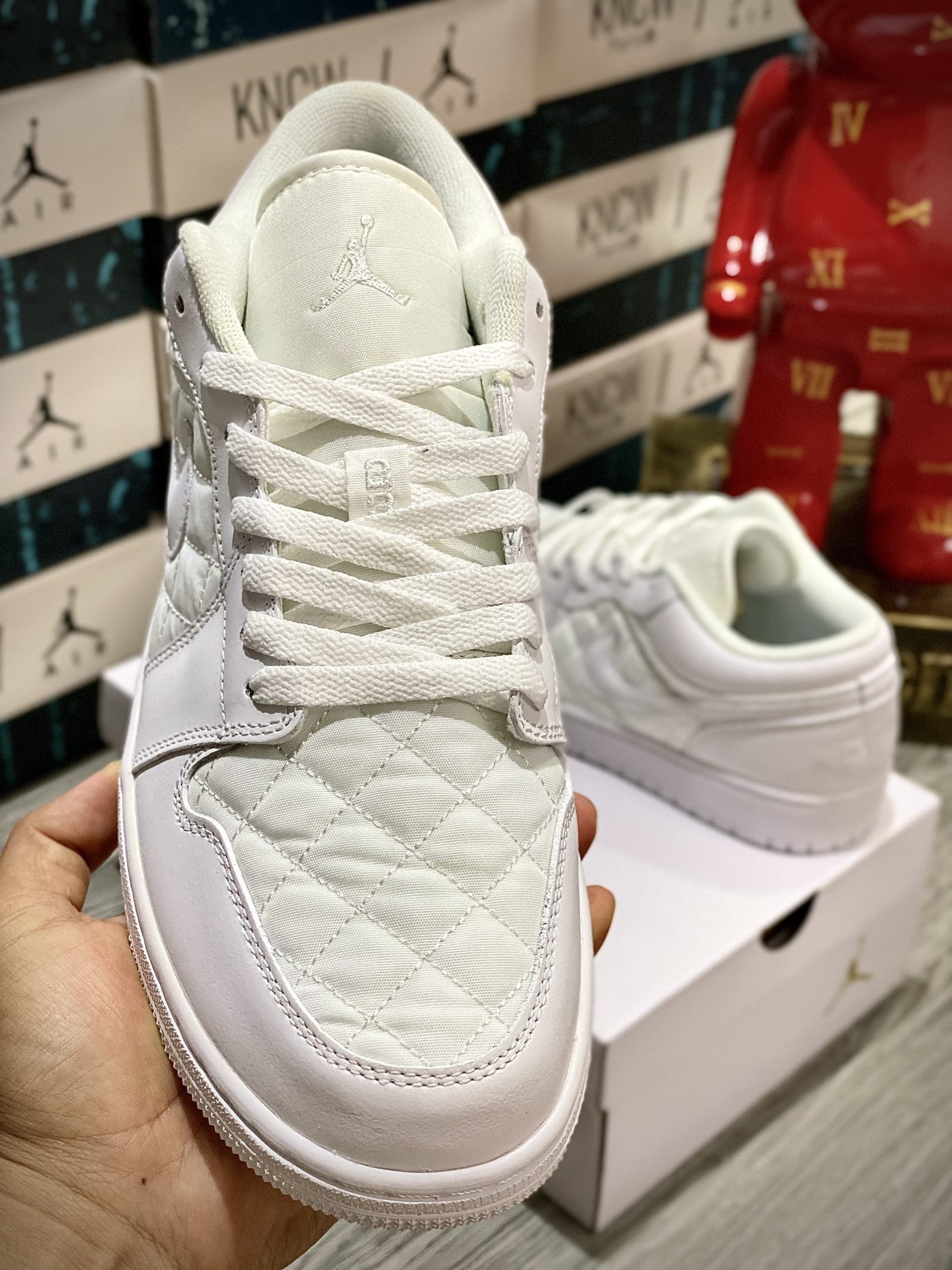Giày Nike Jordan 1 Low Quillted 'White' - Like Auth nike jordan quilted wwhite likeauth 6 scaled