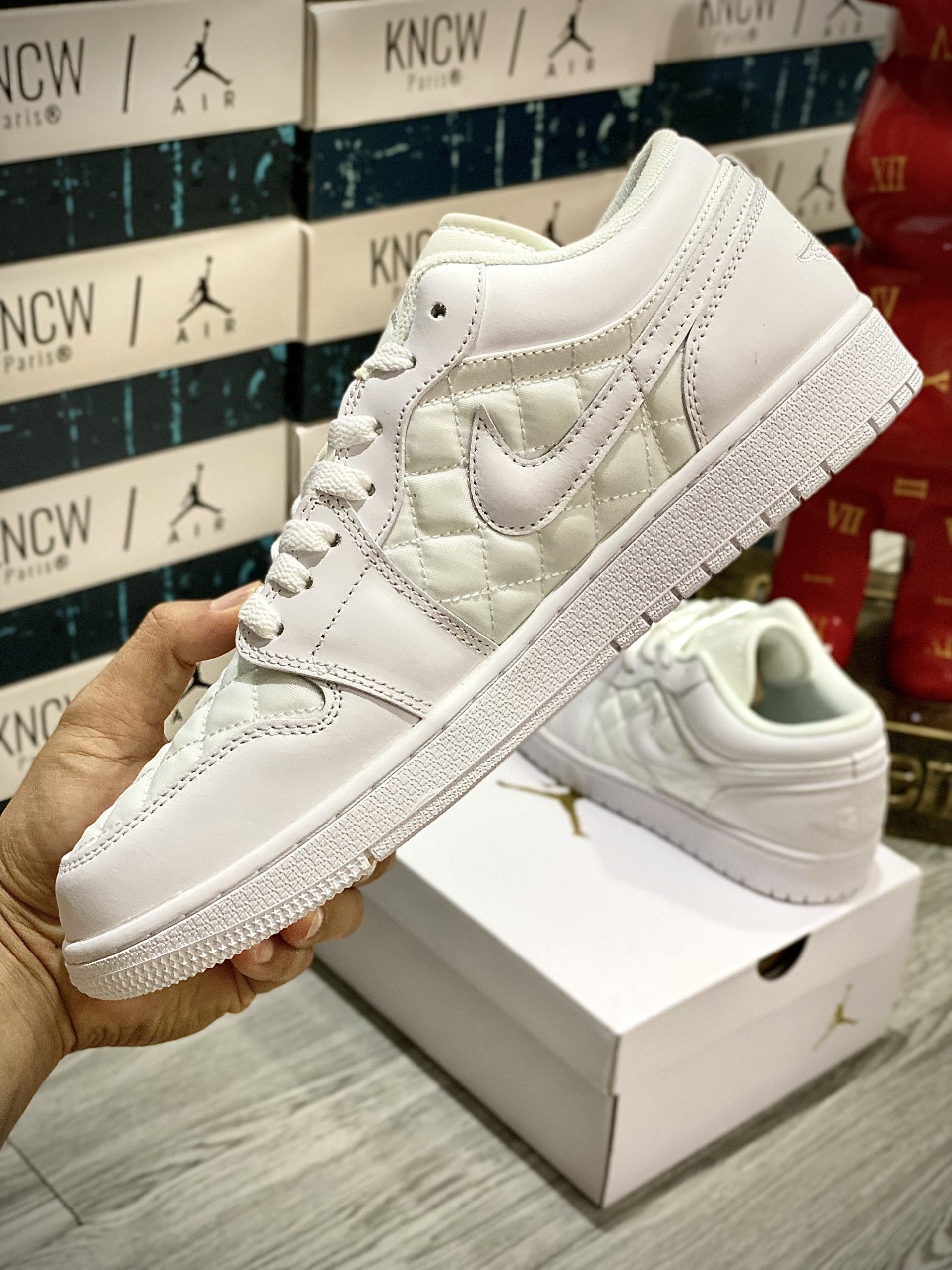 Giày Nike Jordan 1 Low Quillted 'White' - Like Auth nike jordan quilted wwhite likeauth 8 scaled
