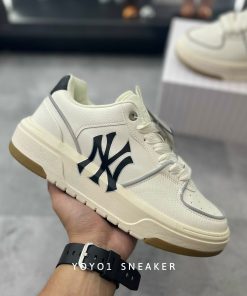 Giày MLB Chunky Liner Low New York Yankees 'Ivory'