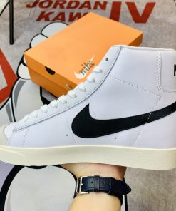 giay nike blazer mid 77 vintage white black 3 scaled