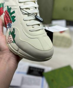 gucci rhyton strawberry likeauth 7
