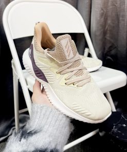 Giày Adidas Alphabounce Beyond 2018 Vàng Tím