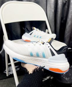 Giay Sneaker Adidas Eqt Sieu Cap5252