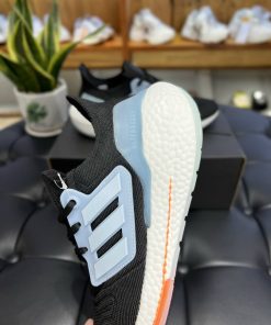 Giay Sneaker Adidas Ultraboots 80 sieu cap1818