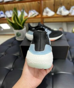 Giay Sneaker Adidas Ultraboots 80 sieu cap2020