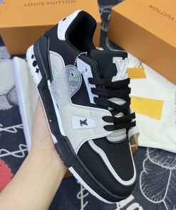 Giay Sneaker Luxury Louis Vuitton Like Auth8080