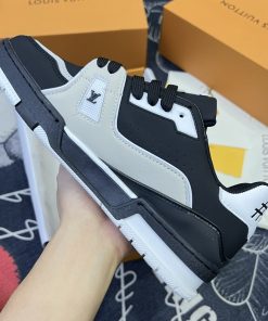 Giay Sneaker Luxury Louis Vuitton Like Auth8282