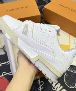 Giay Sneaker Luxury Louis Vuitton Like Auth9595