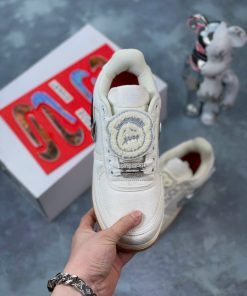giay nike air force 1 travis scott sail 6 1