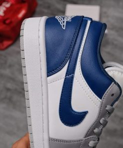 Giày Nike Air Jordan 1 Low 'French Blue' - Like Auth giay nike air jordan low blue grey like auth33