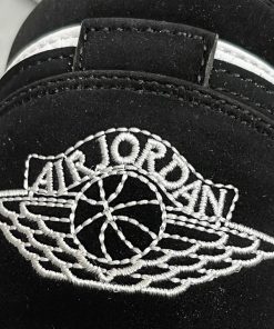 giay nike air jordan low panda like auth1010 1