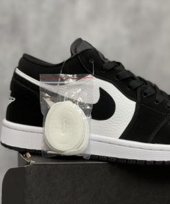 giay nike air jordan low panda like auth66 1