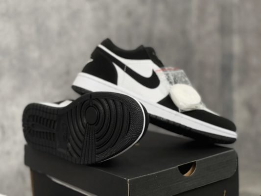 Giày Nike Air Jordan 1 Low 'Panda' - Siêu Cấp giay nike air jordan low panda like auth88 1