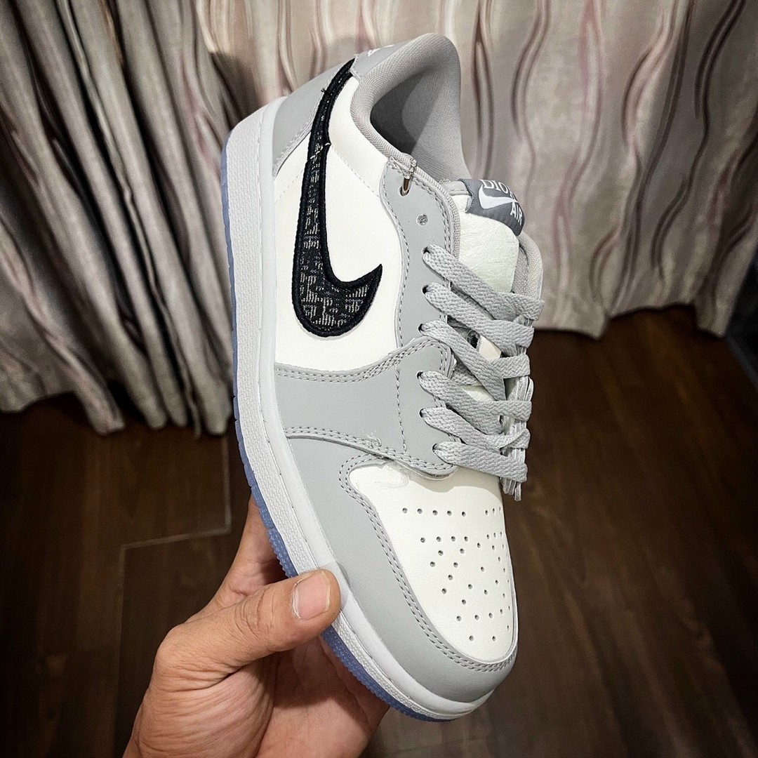 Nike Jordan 1 Low Dior  ZOAN