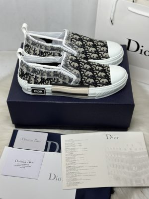 Giay sneaker vans dior like auth11
