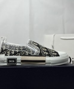 Giay sneaker vans dior like auth22