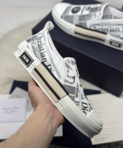 Giay sneaker vans dior like auth2424