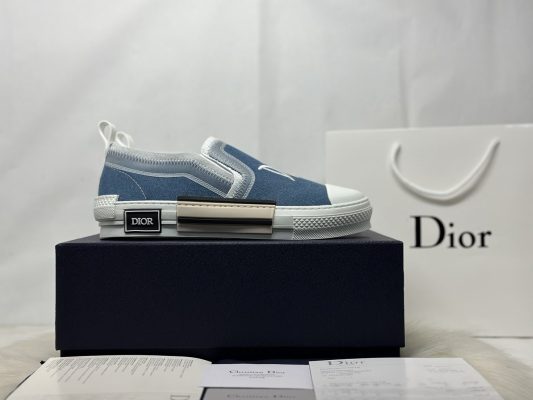 Giay sneaker vans dior like auth4141