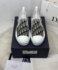 Giay sneaker vans dior like auth44