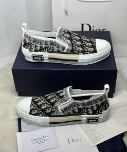 Giay sneaker vans dior like auth55