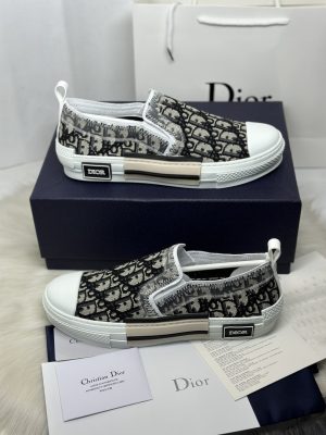 Giay sneaker vans dior like auth55