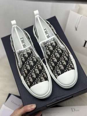 Giay sneaker vans dior like auth66