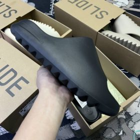 dep adidas yeezy slide sieu cap1717