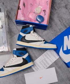 giay sneaker nike air jordan 1 high travis scott like auth2929
