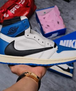 giay sneaker nike air jordan 1 high travis scott like auth3030