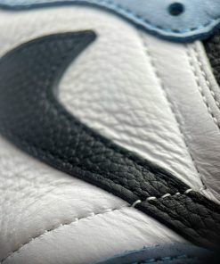 giay sneaker nike air jordan 1 high university like auth1212