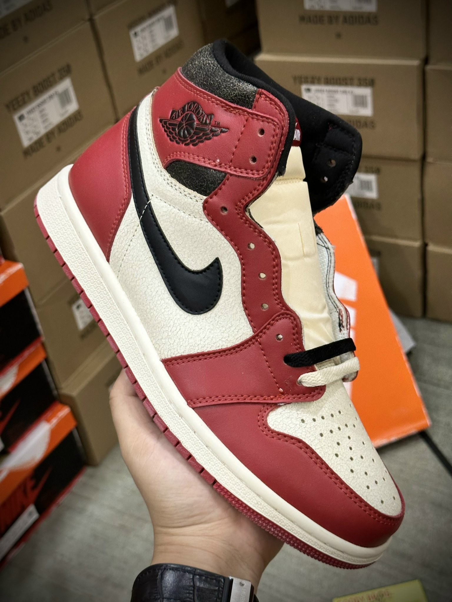 Giày Nike Air Jordan 1 High OG Lost & Found - Like Auth Giày Nike Air Jordan 1 High OG Lost & Found - Like Auth