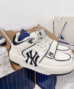Giày MLB Chunky Liner Mid New York Yankees 'White Black'