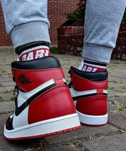 giay sneaker nike air jordan 1 high black toe like auth3