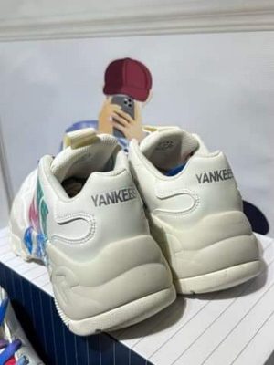 Giày MLB Bigball A Gradient Classic Monogram New York Yankees 'Ivory' giay mlb bigball ny yankees sieu cap1
