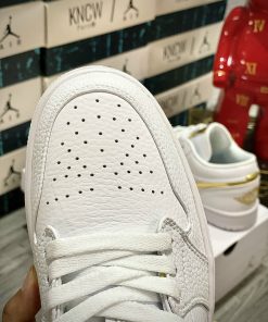 giay sneaker yoyo1 nike jordan metallic gold 10
