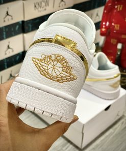giay sneaker yoyo1 nike jordan metallic gold 11