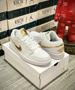 giay sneaker yoyo1 nike jordan metallic gold 4