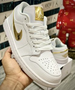 giay sneaker yoyo1 nike jordan metallic gold 8