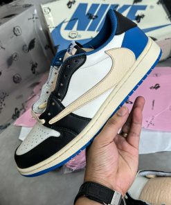 Giày Nike Air Jordan 1 Low Fragment x Travis Scott_yoyo1sneaker