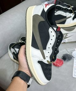 giay sneaker nike air jordan travis scott olive like auth 8