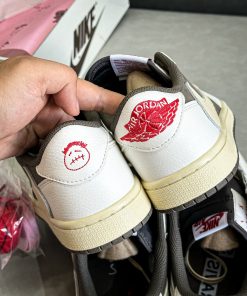 giay sneaker nike air jorrdan travis scott reverse mocha like auth 11