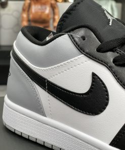 giay sneaker nike jordan smoke grey v4 likeauth 13