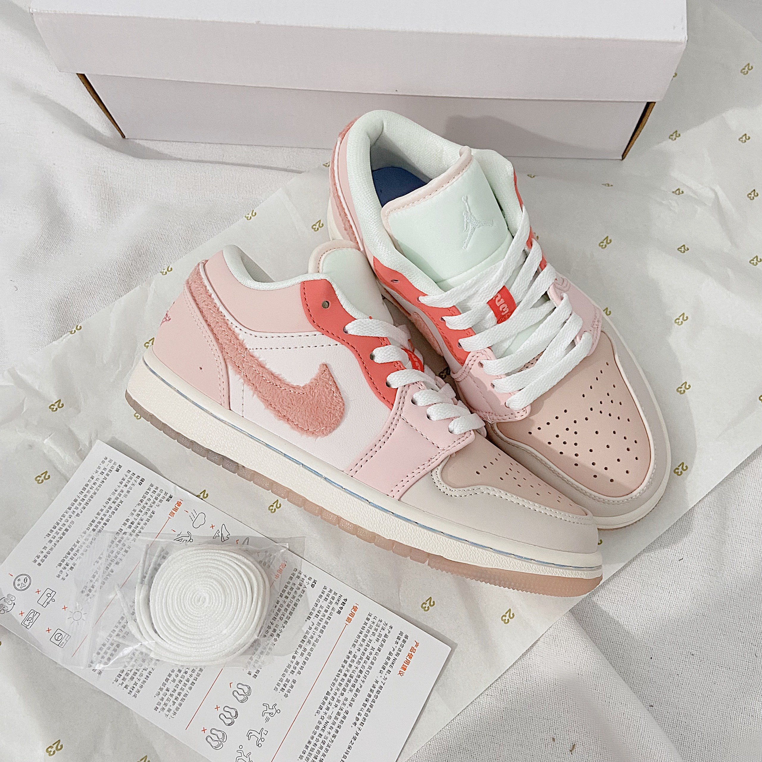 Giày Nike Air Jordan 1 Low SE ‘Mighty Swooshers’ Pink - Like Auth Giày Jordan Low "Mighty Swooshers" Pink