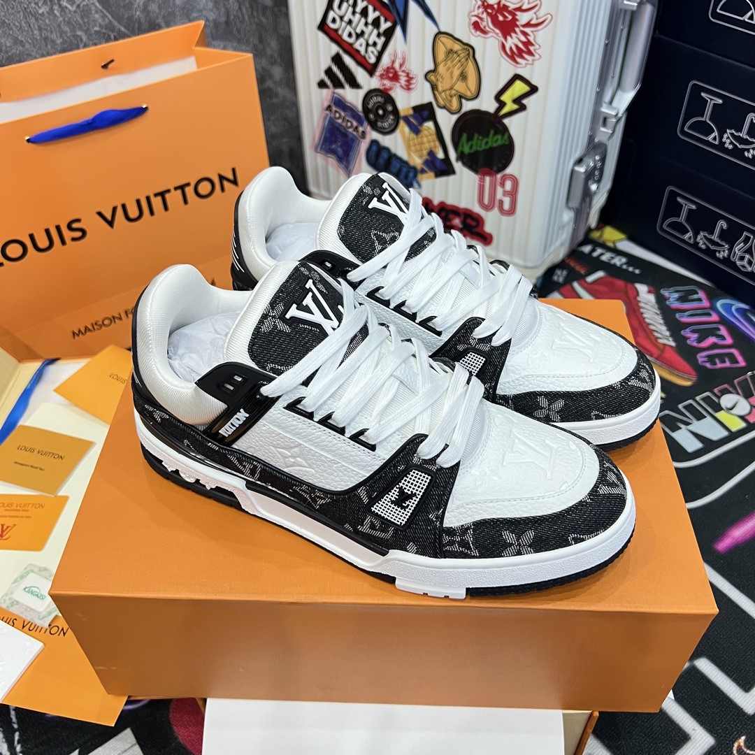 Giày Louis Vuitton Trainer Black White- Best Quality Giày Louis Vuitton Trainer Black White_yoyo1sneaker