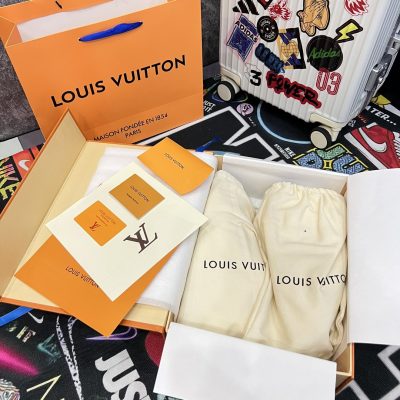 mau giay luxury louis vuition trainer best qualiy5555