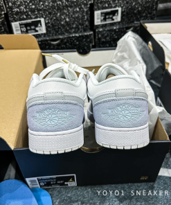 Giày Nike Air Jordan 1 Low 'Paris' - Like Auth giay nike air jordan 1 low paris 12