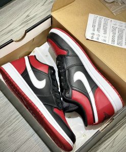 Giày Nike Air Jordan 1 Low 'Alternate Bred Toe' - Like Auth giay sneaker nike jordan alternate bred toe likeauth 3