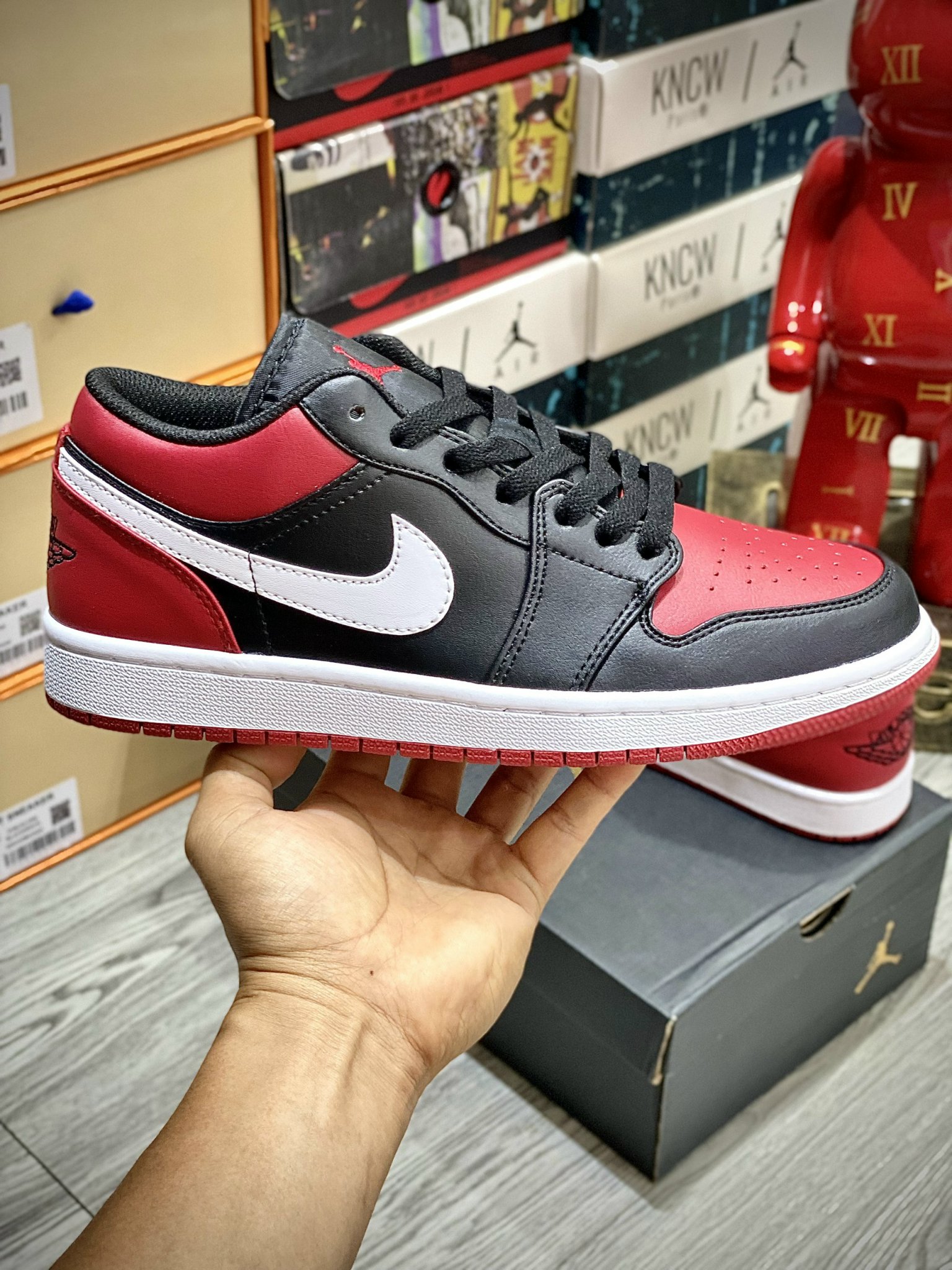 Giày Nike Air Jordan 1 Low 'Alternate Bred Toe' - Like Auth giay sneaker nike jordan alternate bred toe likeauth 5