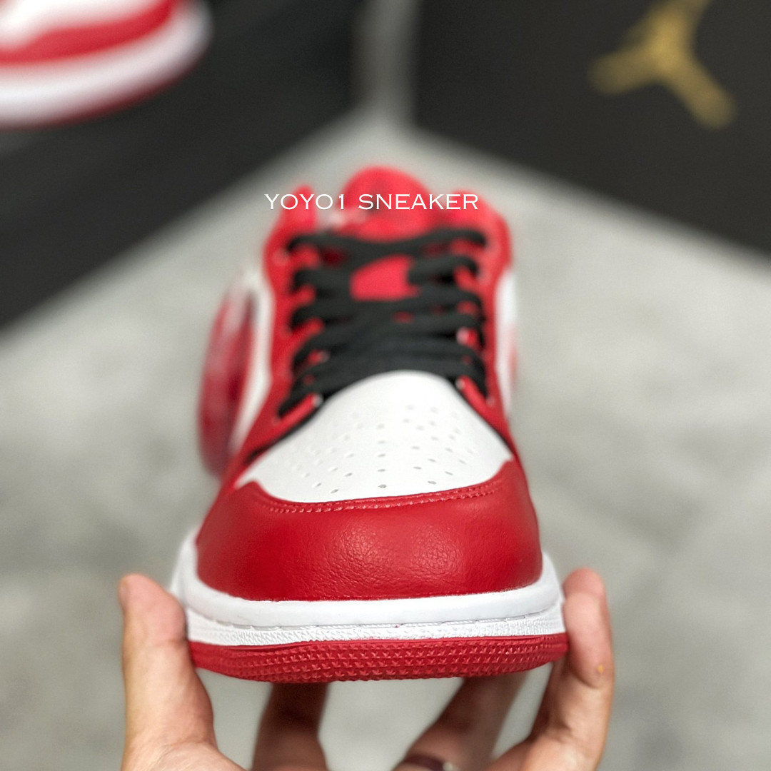 Giày Nike Air Jordan 1 Low Reverse Black Toe - Like Auth Giày Nike Air Jordan 1 Low Reverse Black Toe